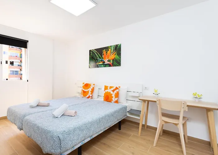 Okstay Torres Del Sol With Sea And Pool Views 阿罗纳