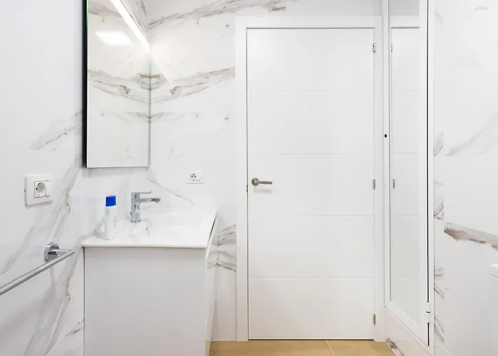 Okstay Torres Del Sol With Sea And Pool Views أرونا