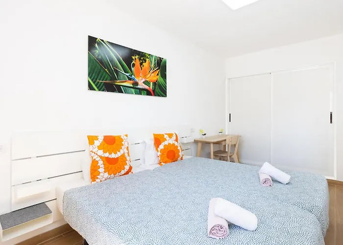 Okstay Torres Del Sol With Sea And Pool Views أرونا